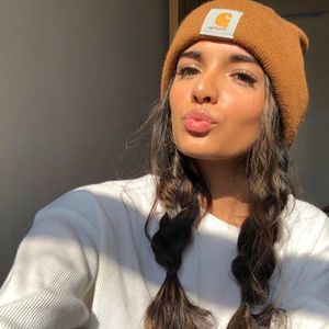 Meet your Posher, Kennedy